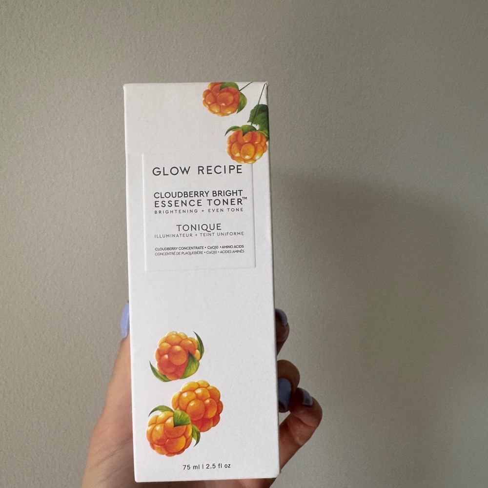 Glow Recipe Cloudberry Bright Essence Toner 75 ml - Picture 2 of 5